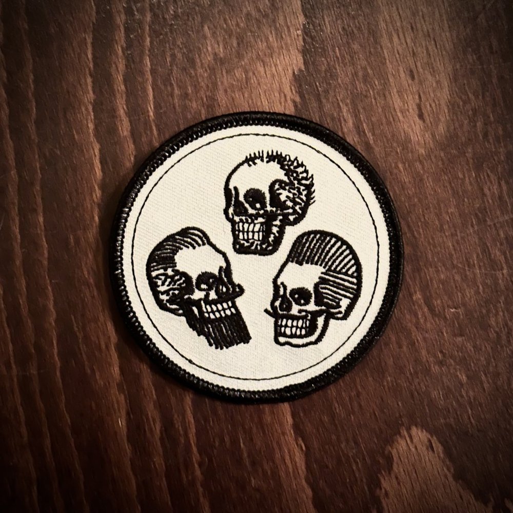SKULLS PATCH · 76MM